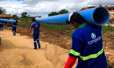 Compesa-realiza-obra-para-melhorar-abastecimento-da-Vila-Canaa