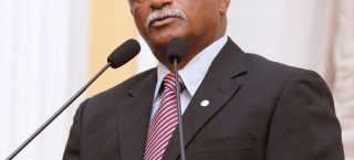 E5EEB4CD-A65A-4618-B778-1217DD19AC24